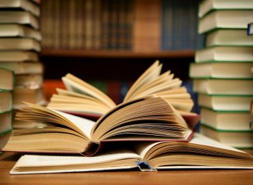 Grup de lectura: Trobada per a decidir els llibres a llegir durant el curs